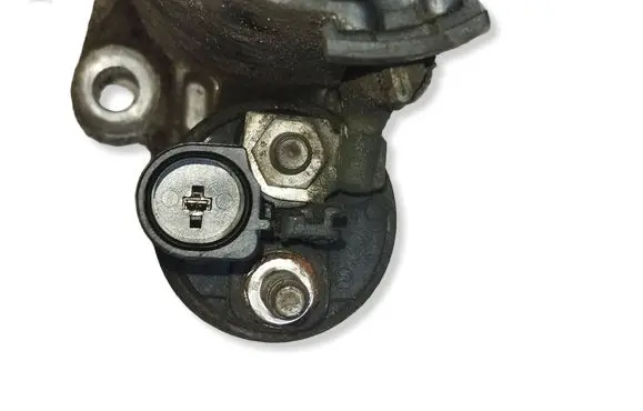 Volkswagen Multivan T5 Starter motor 1005831423