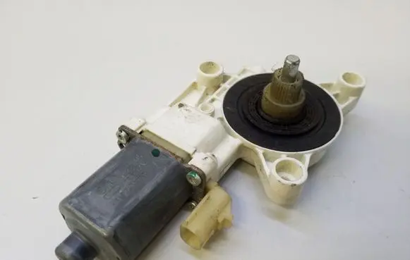 Chrysler Grand Voyager V Sliding door motor 3018076D 0130822334