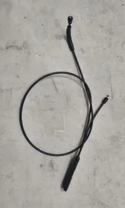 Mercedes-Benz SLC R172 Engine bonnet/hood lock release cable 