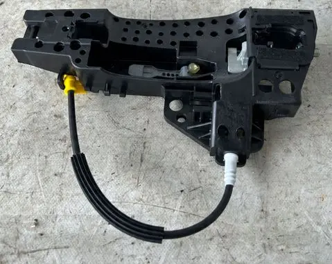 Audi Q3 8U Front door exterior handle 8U0837885