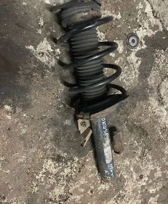 Ford Focus Front shock absorber/damper