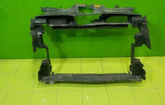 Mercedes-Benz A W169 Intercooler air channel guide MP456