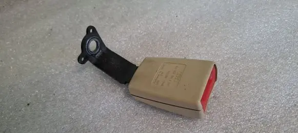 Audi A8 S8 D3 4E Rear seatbelt buckle 4E0857740A
