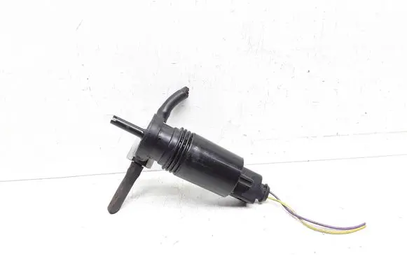 Mercedes-Benz ML W164 Windscreen/windshield washer pump 2220099