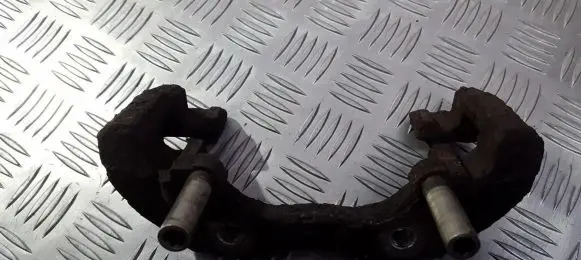 Mazda 3 I Front brake caliper