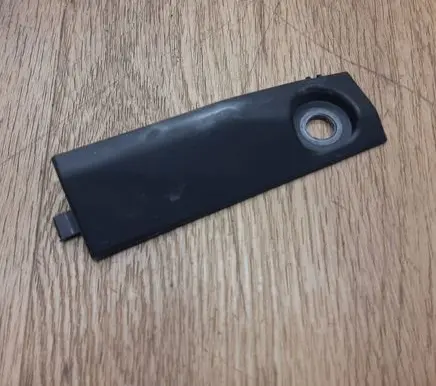 Porsche Macan (95B) Fender mounting bracket 95B823418R
