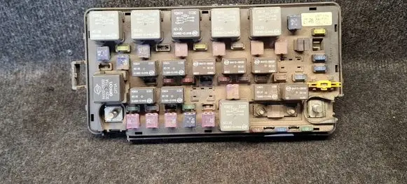 SsangYong Kyron Fuse module AK7022 07G17N