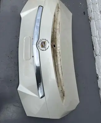 Cadillac CTS Tailgate/trunk/boot lid