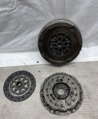 BMW 1 F20 F21 Clutch set kit 8605488HU 614325