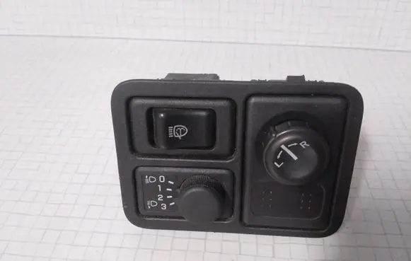 Nissan Almera N16 Light switch