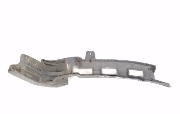 Mercedes-Benz GLA W156 Front bumper mounting bracket A1568851821
