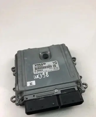Volvo S60 Engine control unit/module ECU 31336983 0281018414