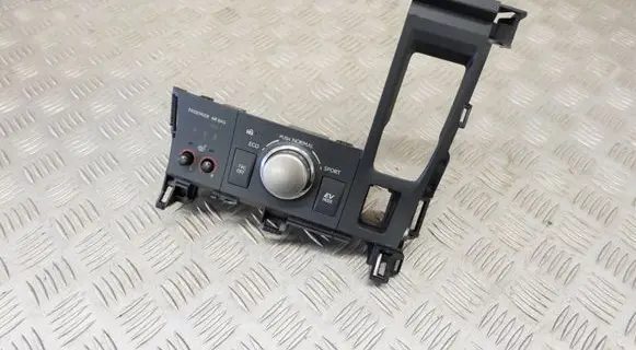 Lexus CT 200H A set of switches 8497076110