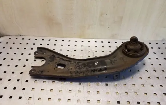 KIA Sportage Rear upper control arm/wishbone