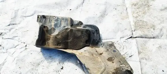 Toyota Corolla Verso E121 Engine splash shield/under tray 5144212180