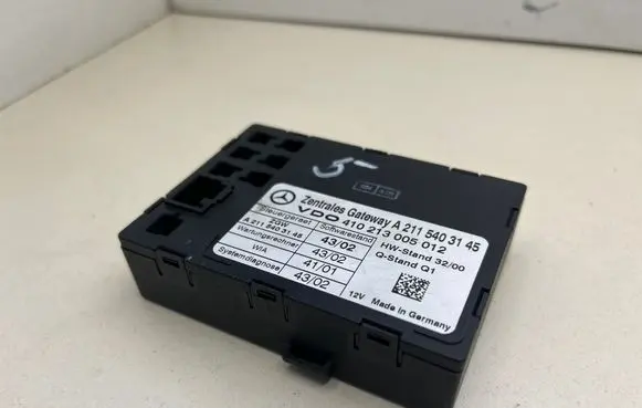 Mercedes-Benz E W211 Gateway control module A2115403145