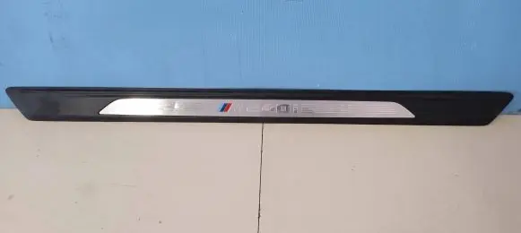 BMW 2 F22 F23 Front sill trim cover 8067078
