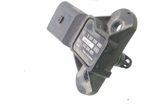 Audi A4 S4 B8 8K Air pressure sensor 03C906051 0261230095