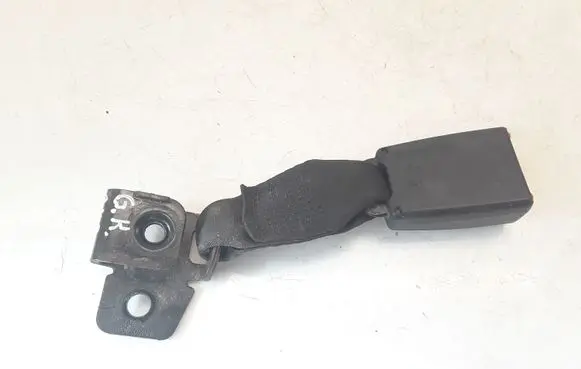 Toyota Avensis T220 Rear seatbelt buckle 30002141