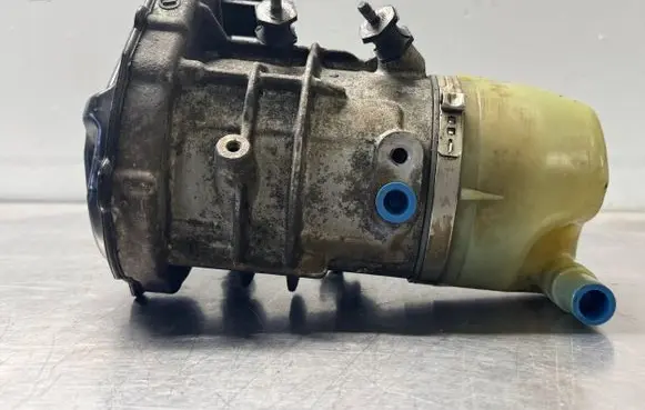 Volvo XC70 Power steering pump 0970085004094
