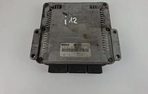 Renault Scenic I Engine control unit/module 8200222133 0281011102