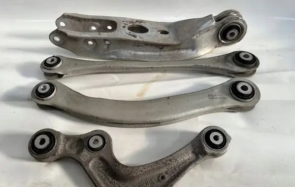 Rear control arm