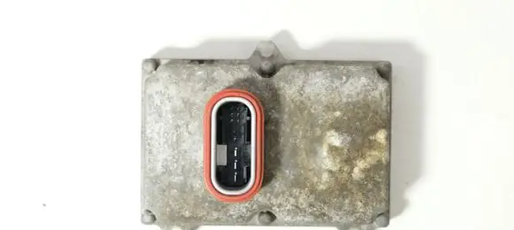 Audi A6 S6 C6 4F Headlight ballast module Xenon 4E0907813