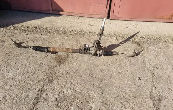 Volvo V70 Steering rack P8671245 T00002017 6820000015
