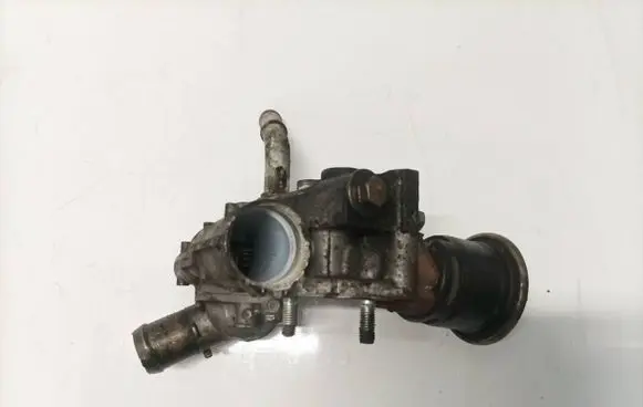 Honda FR-V EGR valve EE01 0457D