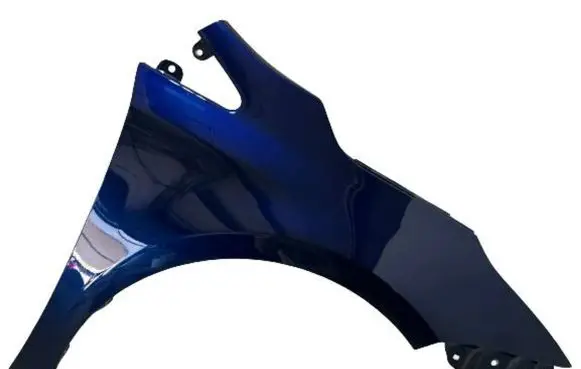 Toyota Avensis T270 Fender