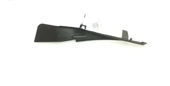 Nissan Juke I F15 Windshield trim 668951KK1A