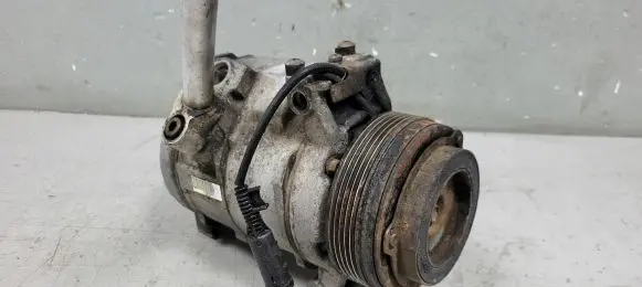 Land Rover Range Rover L322 Air conditioning (A/C) compressor (pump) 8377067