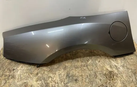 BMW Z4 E85 E86 Rear arch 2122599 04617A288 8300193