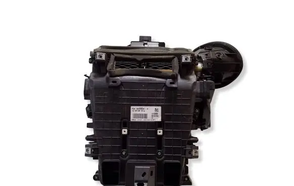 Opel Mokka B Interior heater climate box assembly housing 9829049380