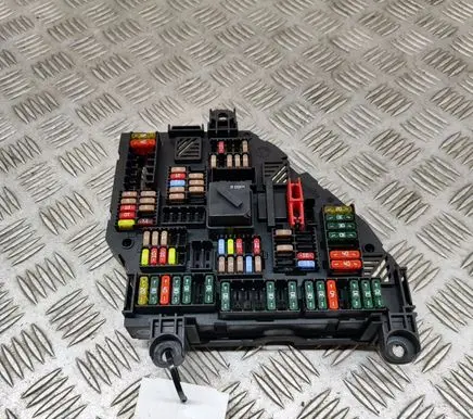 BMW 7 F01 F02 F03 F04 Fuse module 9234423