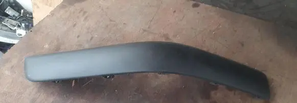 Renault Clio II Rear bumper trim bar molding 8200136894