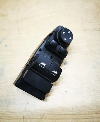 BMW 6 F12 F13 Electric window control switch 9196678