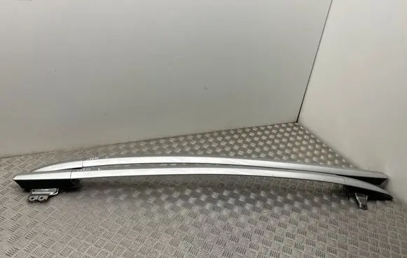 Toyota Verso Roof bar rail