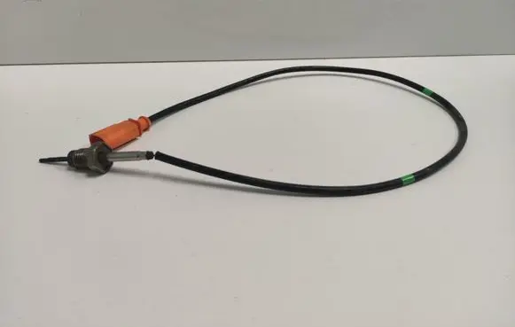 Audi A3 S3 8V Exhaust gas temperature sensor 04L906088