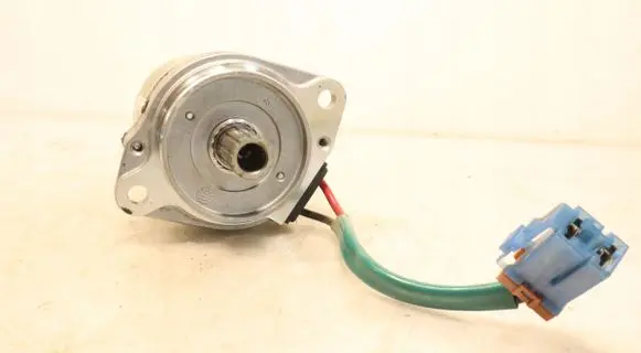 Nissan Micra Power steering pump
