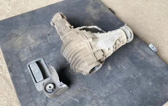 Mercedes-Benz ML W164 Front differential A1643302402 4460060223 1633302402