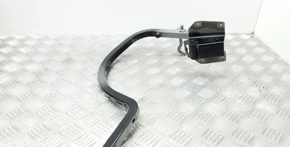 Volkswagen Jetta VI Tailgate/trunk/boot hinge 5C6827302
