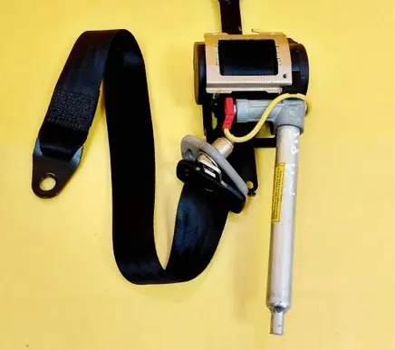 Nissan Primera Front seatbelt 777P90041A
