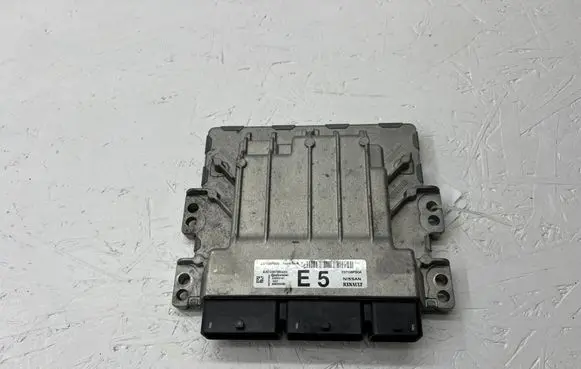 Nissan Juke II F16 Engine control unit/module 237106PB00 237106PB0A