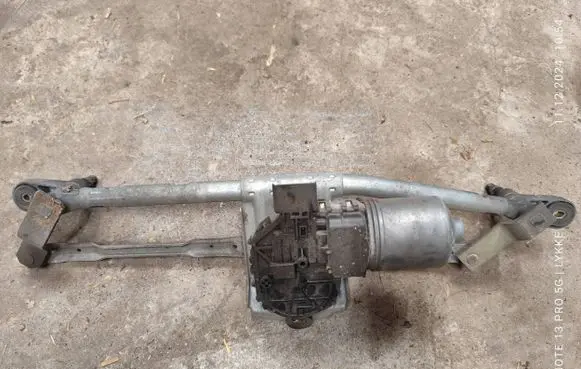 Citroen C5 Front wiper linkage and motor 9632671180 3397020506