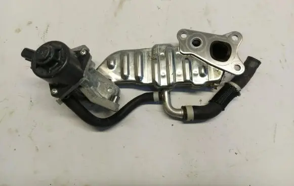 Lexus ES 250 - 300 - 330 EGR valve cooler 25680-25060