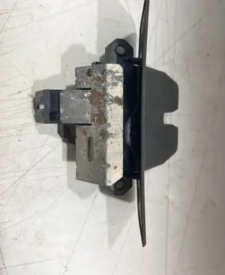 Volvo XC60 Tailgate/trunk/boot lock/catch/latch 30784557