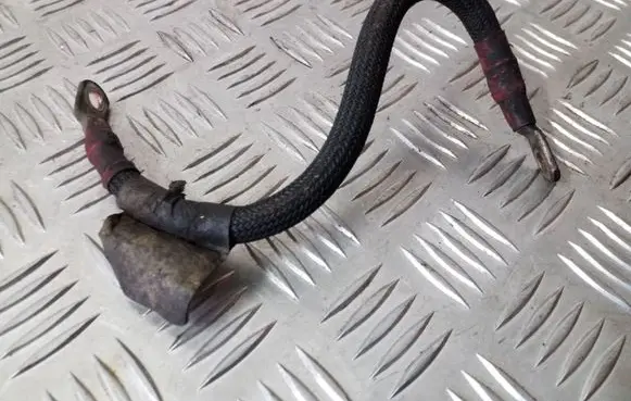 Fiat Croma Positive cable (battery)