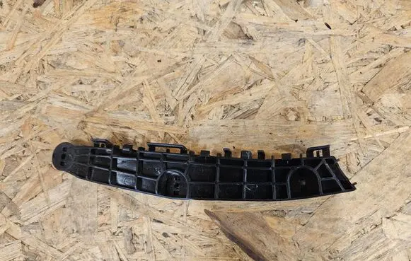 Suzuki SX4 S-Cross Rear bumper mounting bracket 7183263T0