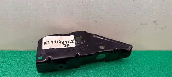 Audi A1 Fender mounting bracket 82A821432